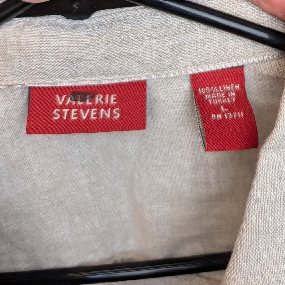 Valerie Stevens Beige Linen Button Down Shirt Large NWT - Picture 3 of 5